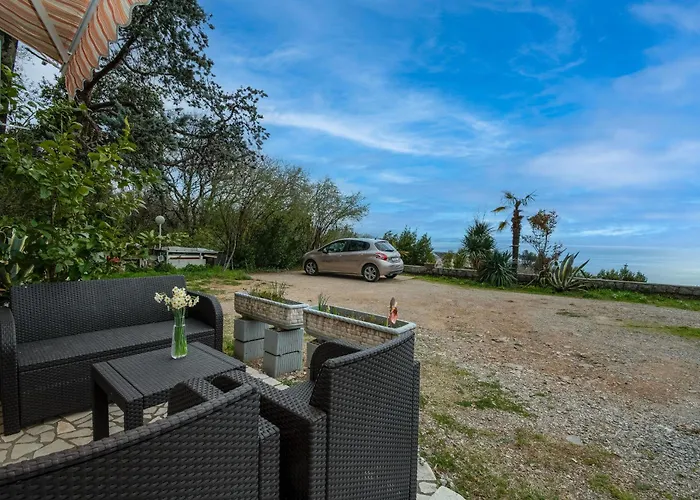 Apartment Sea View